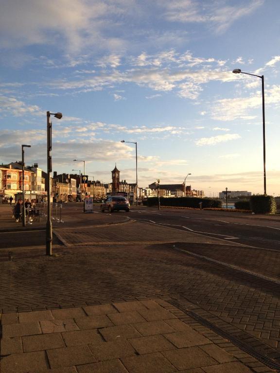 The Crown Hotel Morecambe Bagian luar foto